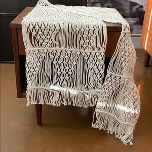 Macrame Runner